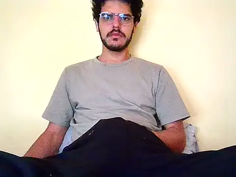 Snapshot of Hectorssuarez chatting on July 20, 2026, 2:52 pm Hectorssuarez online show from July 20, 2026, 2:52 pm