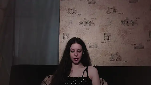 Snapshot of ElinoreHuxman chatting on July 3, 2026, 12:22 pm ElinoreHuxman online show from July 3, 2026, 12:22 pm