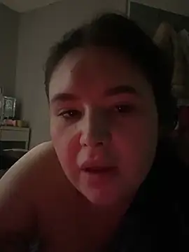 EmilyRosexox online show from July 14, 2026, 3:07 pm