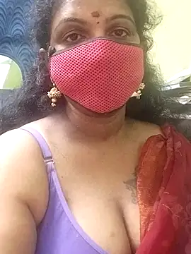 Snapshot of Poojitha-Queen chatting on July 4, 2026, 4:57 pm Poojitha-Queen online show from July 4, 2026, 4:57 pm