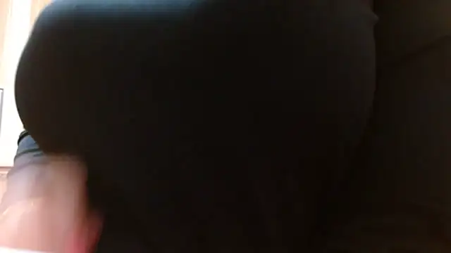 Snapshot of onebigdeepkiss chatting on April 9, 2026, 9:31 pm onebigdeepkiss online show from April 9, 2026, 9:31 pm