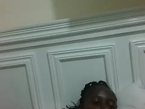 Snapshot of medinakyla chatting on July 24, 2026, 3:21 pm medinakyla online show from July 24, 2026, 3:21 pm