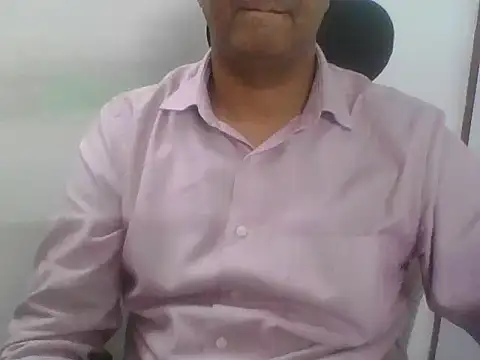 Snapshot of adiasianco chatting on July 16, 2026, 7:47 am adiasianco online show from July 16, 2026, 7:47 am