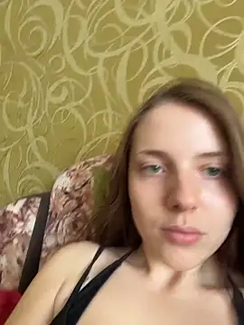 Snapshot of Katrinhoney chatting on July 2, 2026, 11:38 am Katrinhoney online show from July 2, 2026, 11:38 am