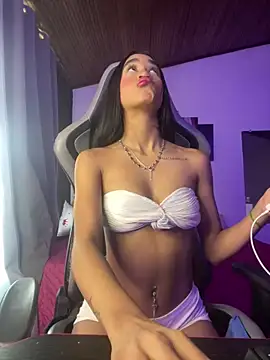 Snapshot of sex_sofia1 chatting on July 21, 2026, 9:28 pm sex sofia1 online show from July 21, 2026, 9:28 pm