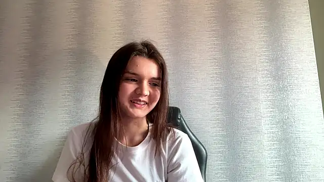 Snapshot of dewnap chatting on July 2, 2026, 1:28 pm dewnap online show from July 2, 2026, 1:28 pm