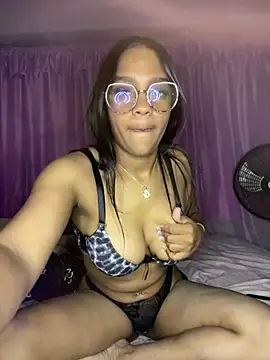 samantha3218 online show from July 15, 2026, 1:55 am