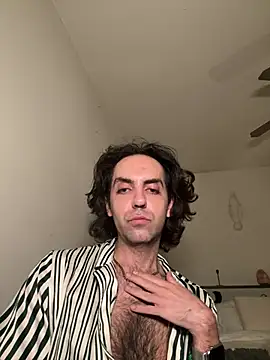 Snapshot of edyzz94 chatting on July 2, 2026, 8:53 am edyzz94 online show from July 2, 2026, 8:53 am