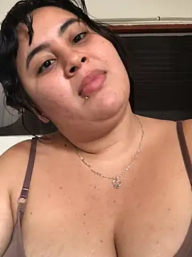 Snapshot of Valery_scarle chatting on July 10, 2026, 8:11 pm Valery scarle online show from July 10, 2026, 8:11 pm