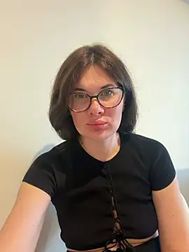 Sophie Virginia online show from July 17, 2026, 6:24 pm