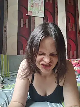Snapshot of kataborob chatting on July 4, 2026, 4:13 pm kataborob online show from July 4, 2026, 4:13 pm