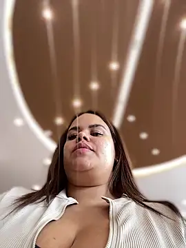 AliceStarshine online show from February 16, 2025, 8:33 pm