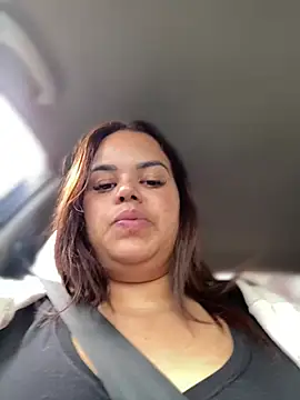 AliceStarshine online show from February 28, 2025, 4:31 pm