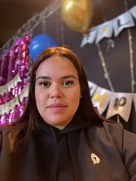 AliceStarshine online show from March 18, 2025, 5:53 pm