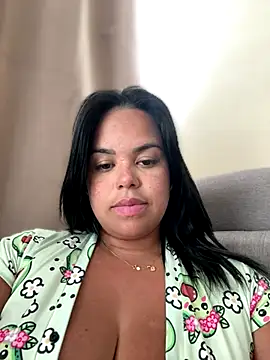 AliceStarshine online show from November 17, 2025, 6:14 pm