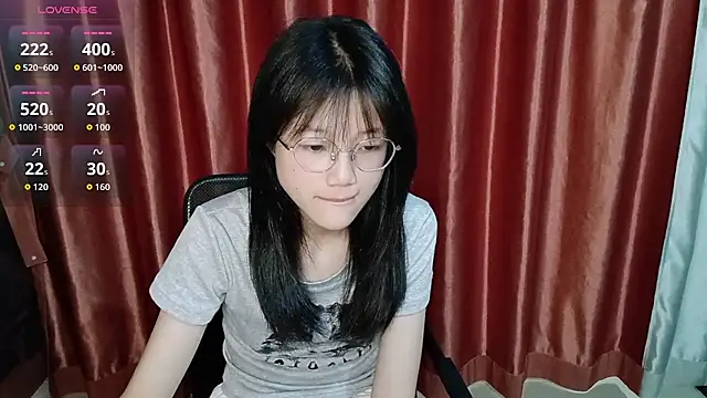 Elowen-6 online show from July 13, 2026, 2:58 am