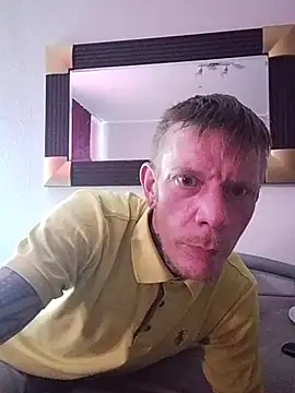 mr candy1986 online show from July 9, 2026, 7:56 am