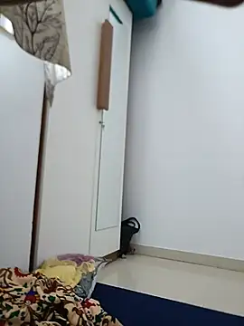 Tanu-Tits online show from July 6, 2026, 9:50 am