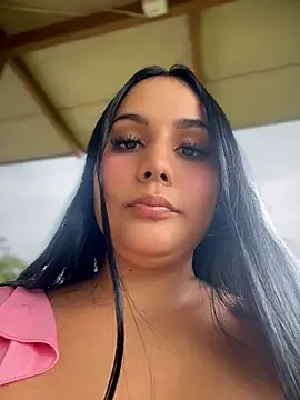 Noa  Harper online show from July 5, 2026, 9:00 pm