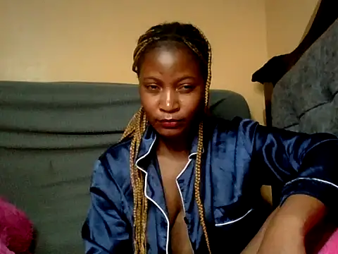 Snapshot of sexybaddie27 chatting on July 18, 2026, 9:57 am sexybaddie27 online show from July 18, 2026, 9:57 am