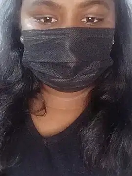 Sexy Layanya online show from July 27, 2026, 11:28 am