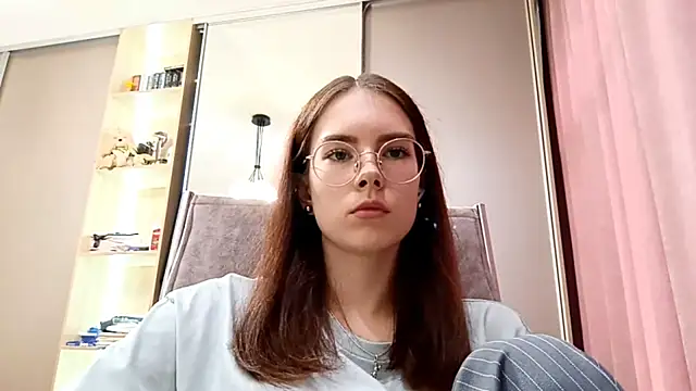 Snapshot of BrawAlly chatting on July 11, 2026, 10:07 am BrawAlly online show from July 11, 2026, 10:07 am