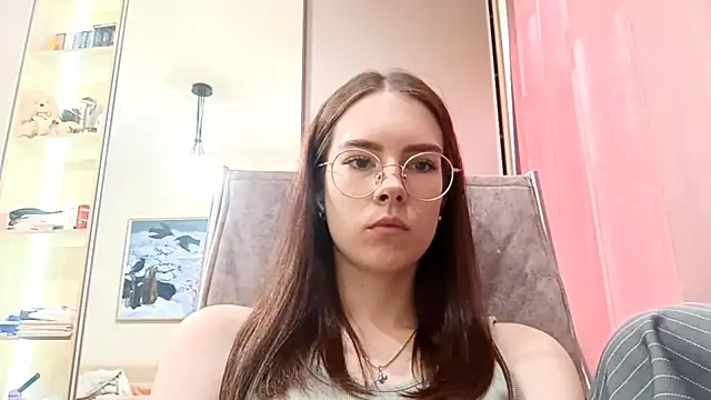 Snapshot of BrawAlly chatting on July 14, 2026, 10:21 am BrawAlly online show from July 14, 2026, 10:21 am