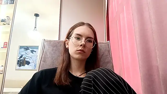 Snapshot of BrawAlly chatting on July 16, 2026, 10:10 am BrawAlly online show from July 16, 2026, 10:10 am