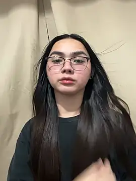 EtherealRae online show from July 5, 2026, 7:21 pm