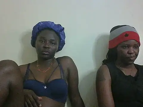 Midnightnova1 online show from July 6, 2026, 7:16 pm