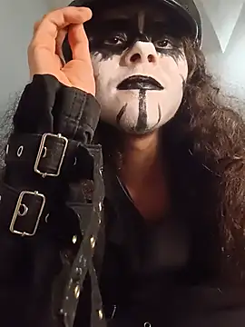 Loveyoutodeath online show from July 8, 2026, 4:28 am