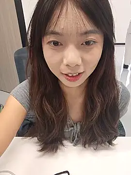 Snapshot of NN-833 chatting on July 10, 2026, 6:28 am NN-833 online show from July 10, 2026, 6:28 am