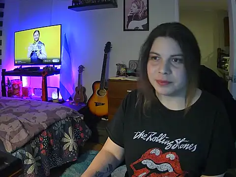 Snapshot of Allis_Wonderland chatting on July 14, 2026, 3:11 am Allis Wonderland online show from July 14, 2026, 3:11 am