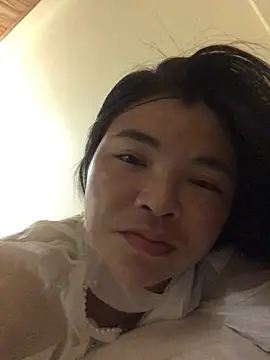 Snapshot of Rosalind-89 chatting on July 12, 2026, 4:42 pm Rosalind-89 online show from July 12, 2026, 4:42 pm