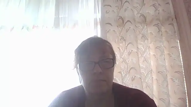 Snapshot of Nastenka01 chatting on July 12, 2026, 10:28 am Nastenka01 online show from July 12, 2026, 10:28 am