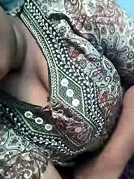 Snapshot of kannadabeauty chatting on July 14, 2026, 5:12 am kannadabeauty online show from July 14, 2026, 5:12 am