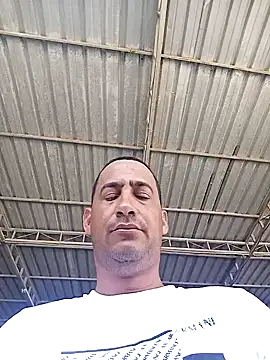 BeddingBluster online show from July 17, 2026, 6:13 pm