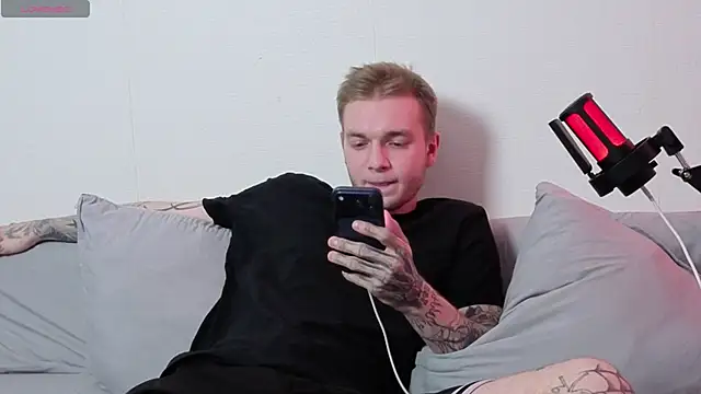 jxxxsti0n online show from July 23, 2026, 5:55 pm