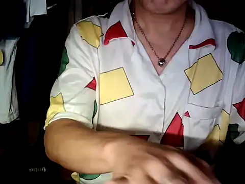 Snapshot of dogmimigg chatting on July 17, 2026, 5:29 pm dogmimigg online show from July 17, 2026, 5:29 pm