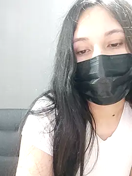 Estrellitaa 69 online show from July 21, 2026, 10:12 pm