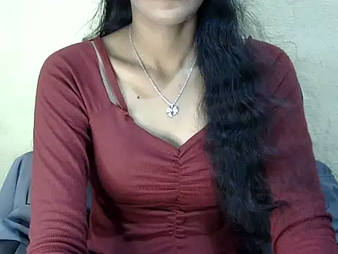 Snapshot of Hayat_K chatting on July 17, 2026, 12:50 am Hayat K online show from July 17, 2026, 12:50 am