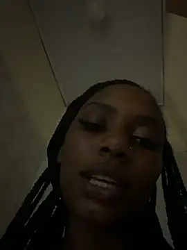 cocoacurves online show from July 16, 2026, 10:49 pm