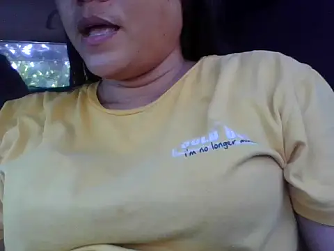 Snapshot of sexy_carla chatting on August 3, 2026, 7:29 am sexy carla online show from August 3, 2026, 7:29 am