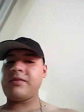 LaloLuxury online show from July 18, 2026, 8:12 pm