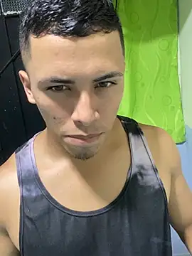 mentesensual1 online show from July 17, 2026, 2:07 am