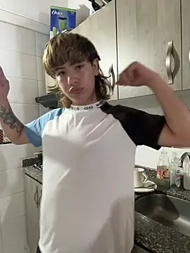 nightbich  online show from July 15, 2026, 6:07 am