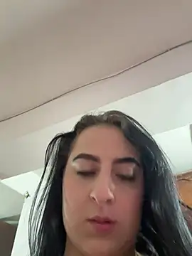 Snapshot of brenda_tilly chatting on July 18, 2026, 3:22 am brenda tilly online show from July 18, 2026, 3:22 am