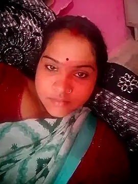 HotRavita389 online show from August 1, 2026, 12:37 pm