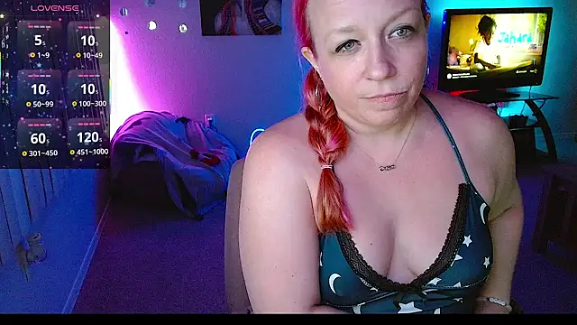Snapshot of XxMs_StarzxX chatting on May 28, 2026, 1:25 am XxMs StarzxX online show from May 28, 2026, 1:25 am
