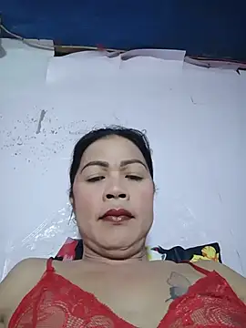 moninafox69 online show from July 20, 2026, 12:29 pm